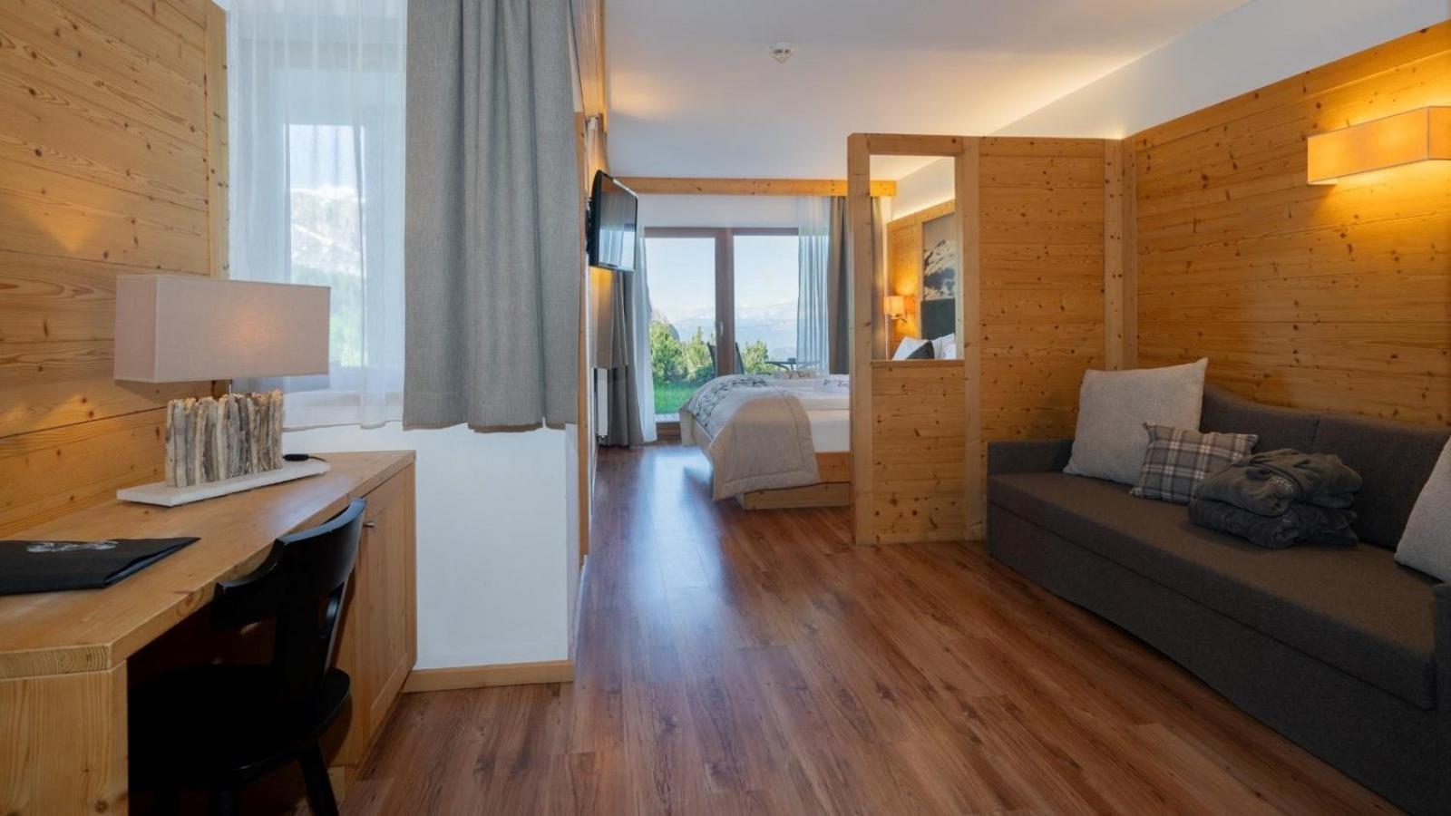 Berghotel Zorzi アルペ・ディ・シウージ エクステリア 写真